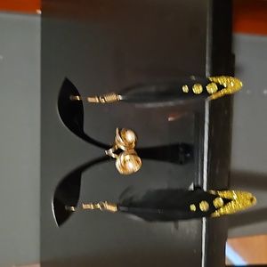 Women earrings